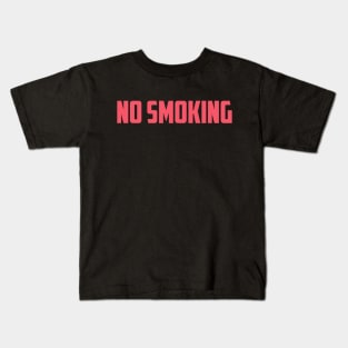 NO smoking Kids T-Shirt